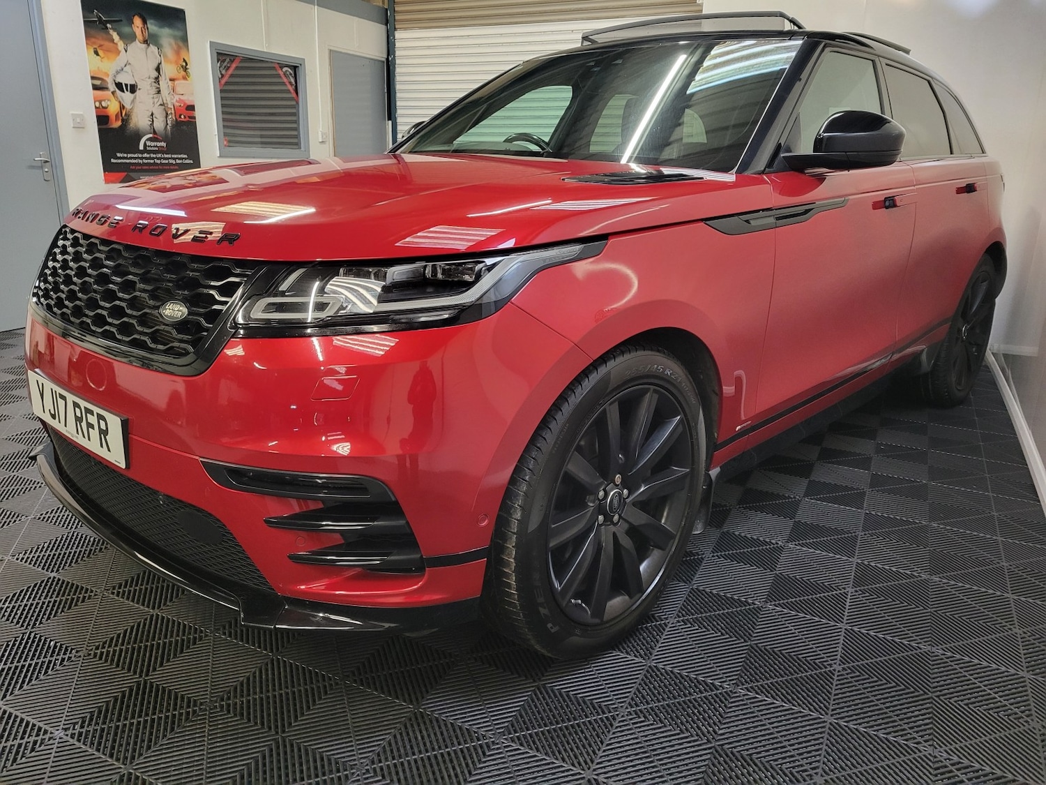 Used Land Rover Range Rover Velar 2017 for sale - 77474794: Photo 15