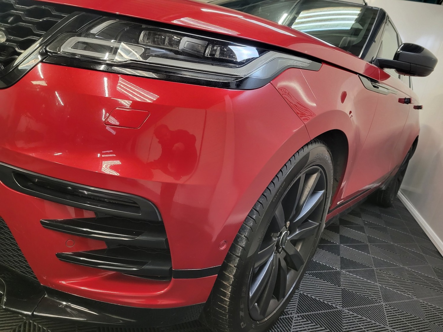 Used Land Rover Range Rover Velar 2017 for sale - 77474794: Photo 18