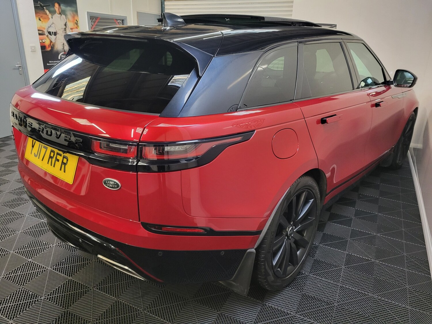 Used Land Rover Range Rover Velar 2017 for sale - 77474794: Photo 30
