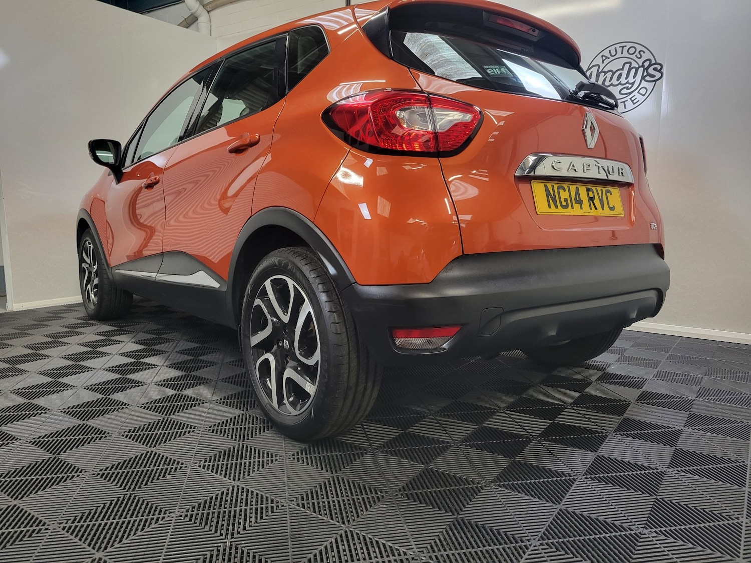 Used Renault Captur 2014 for sale - 77277380: Photo 20