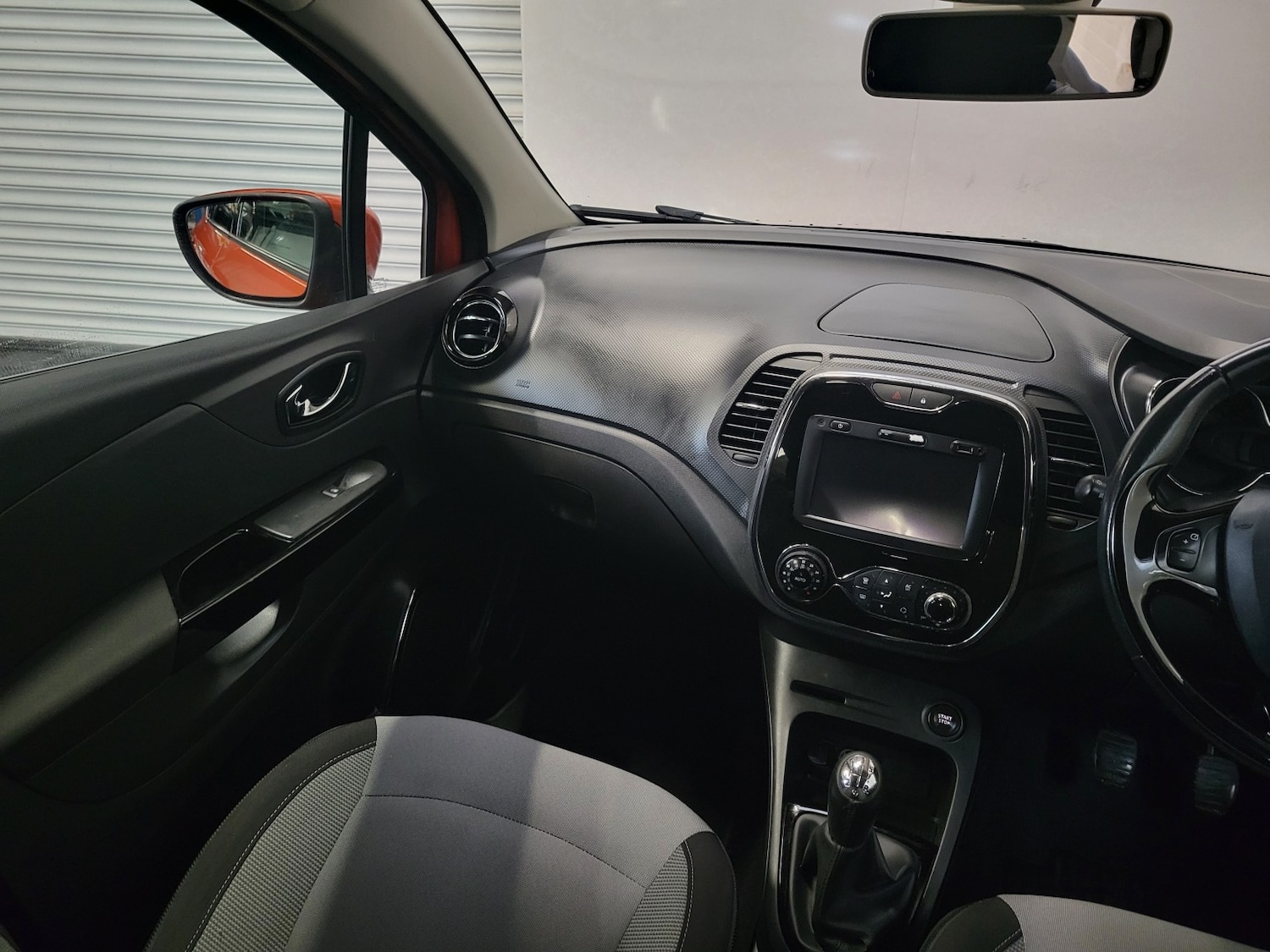 Used Renault Captur 2014 for sale - 77277380: Photo 40