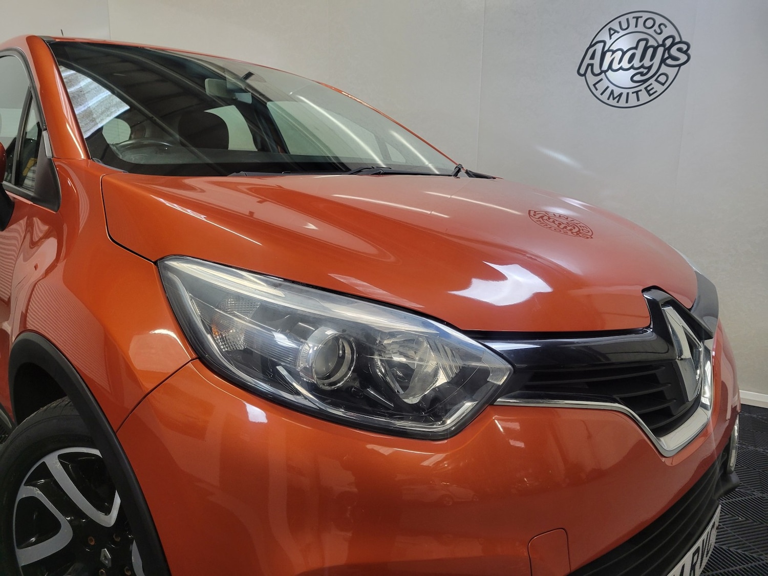 Used Renault Captur 2014 for sale - 77277380: Photo 6