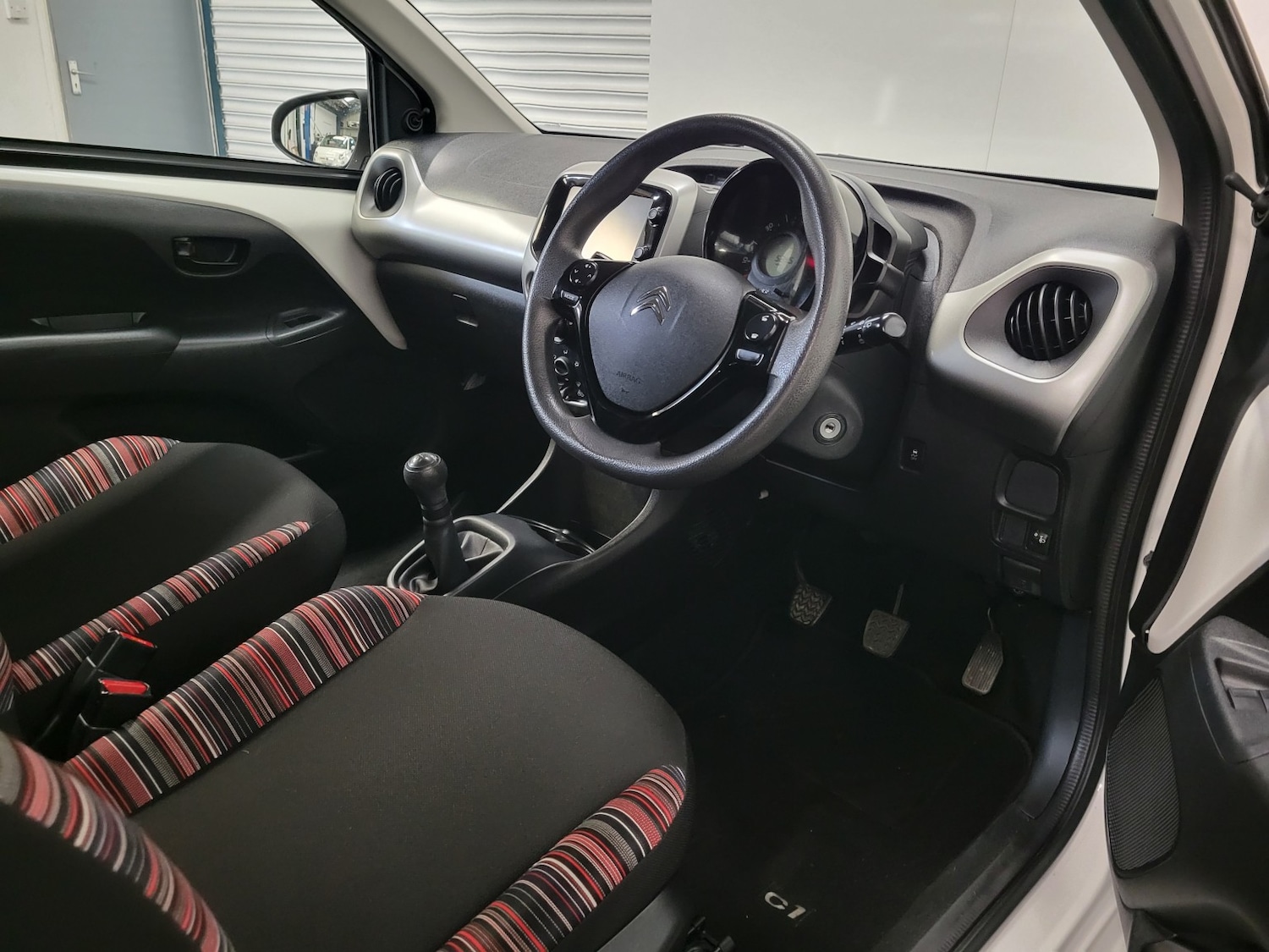 Used Citroen C1 2015 for sale - 77636935: Photo 39