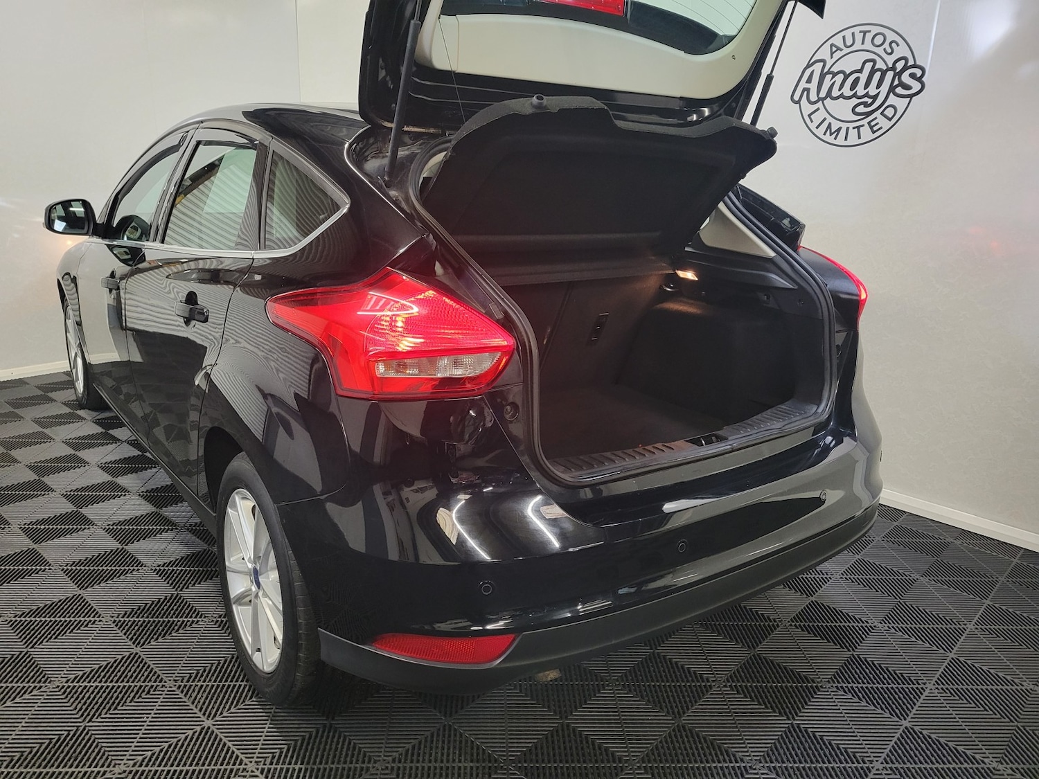 Used Ford Focus 2016 for sale - 78090686: Photo 32