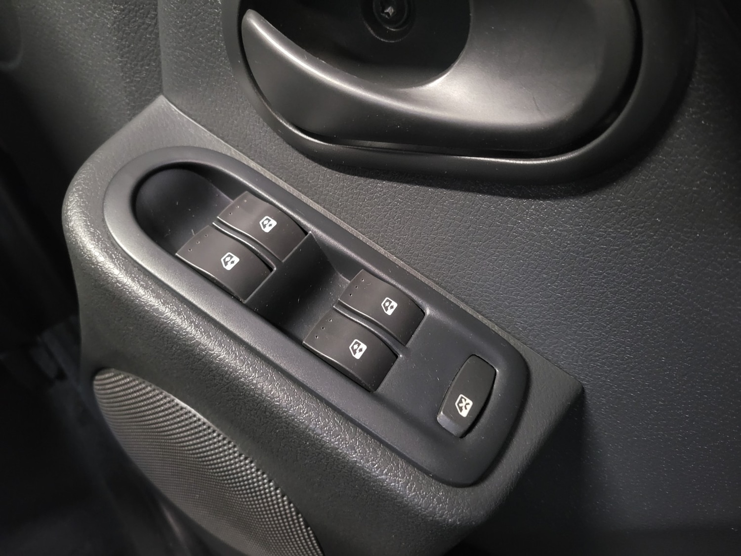 Used Dacia Duster 2014 for sale - 77822253: Photo 46