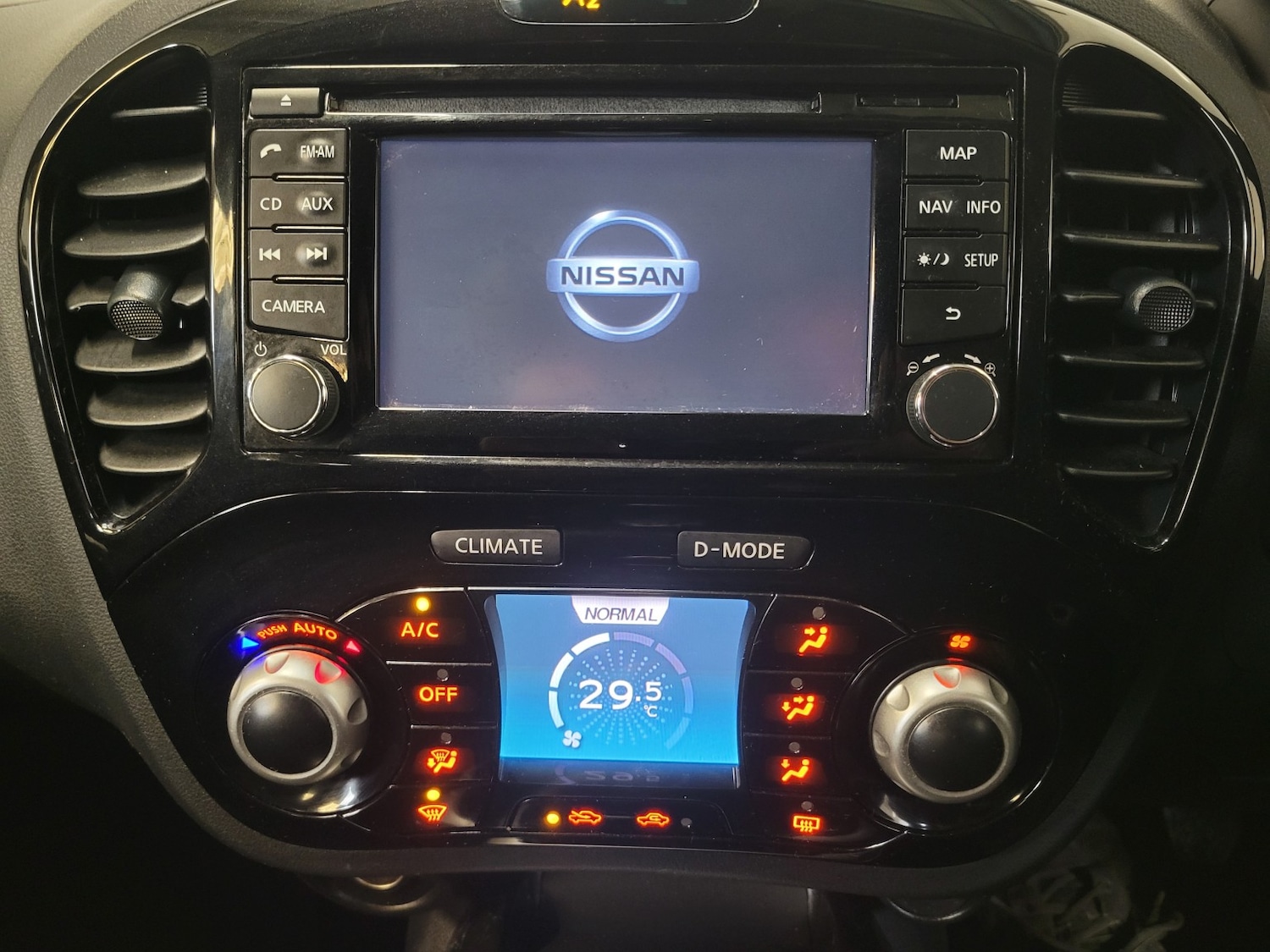 Used Nissan Juke 2013 for sale - 76571250: Photo 54