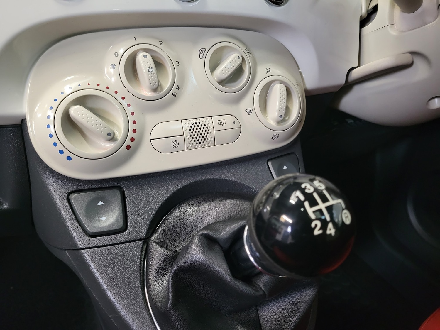 Used Fiat 500 2012 for sale - 77636985: Photo 54