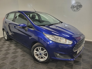 Used Ford Fiesta 2015 for sale - 79302211: Photo