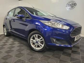 Used Ford Fiesta 2015 for sale - 79302211: Photo