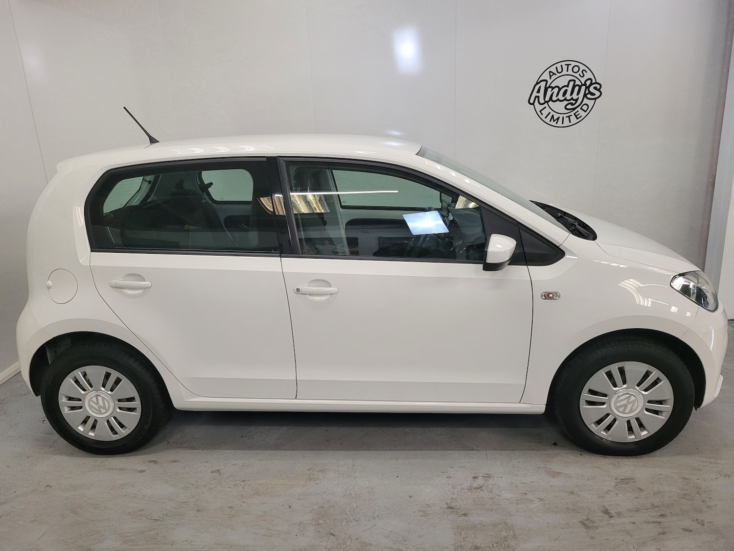 Used Volkswagen up! 2014 for sale - 76618626: Photo 11