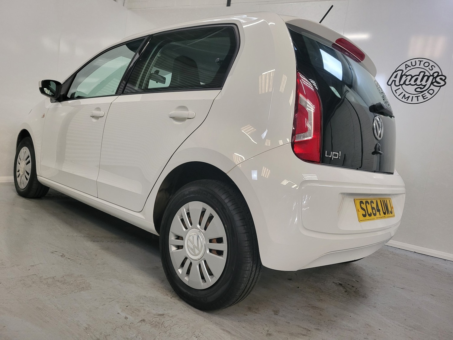 Used Volkswagen up! 2014 for sale - 76618626: Photo 16