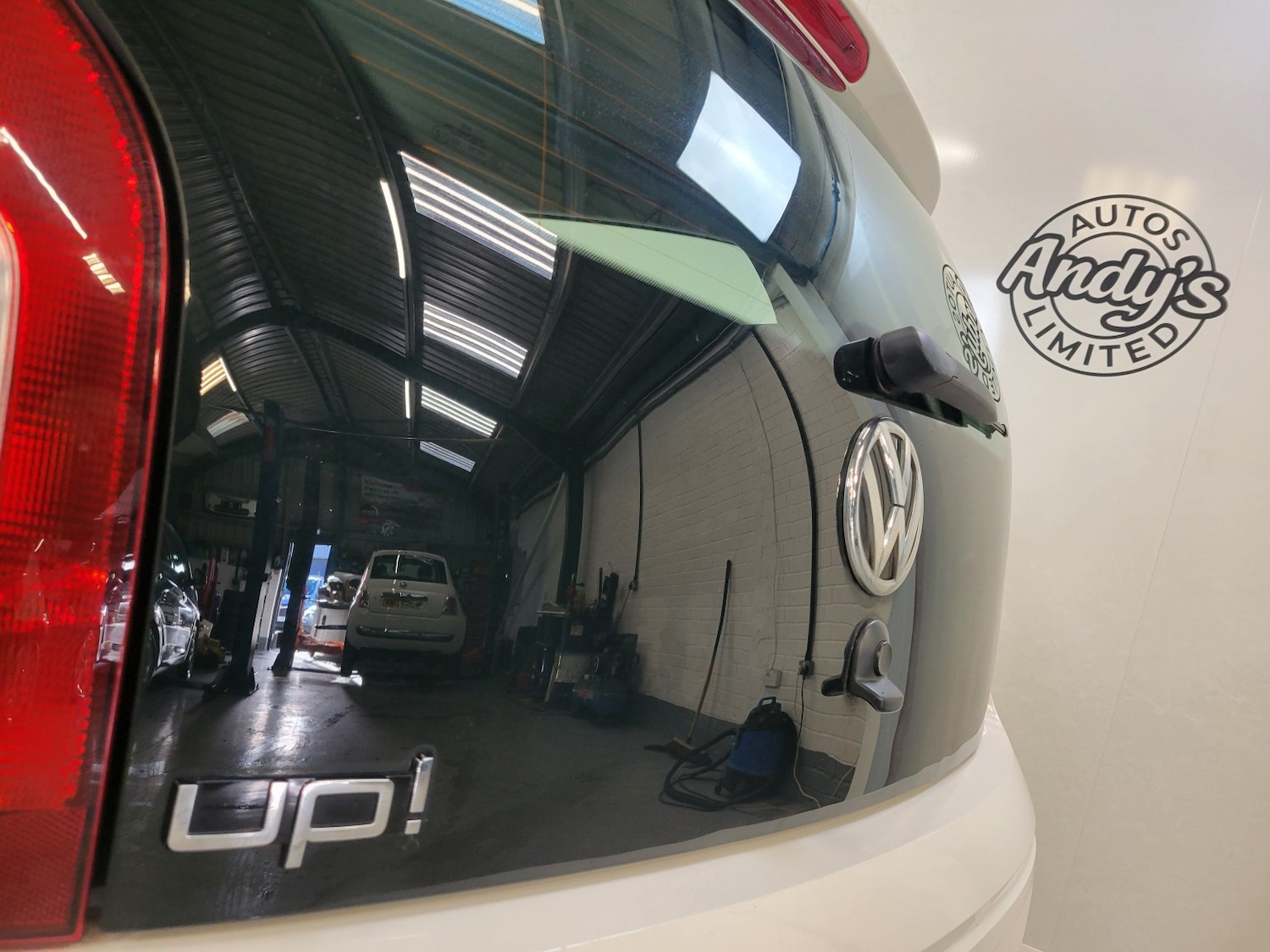 Used Volkswagen up! 2014 for sale - 76618626: Photo 25