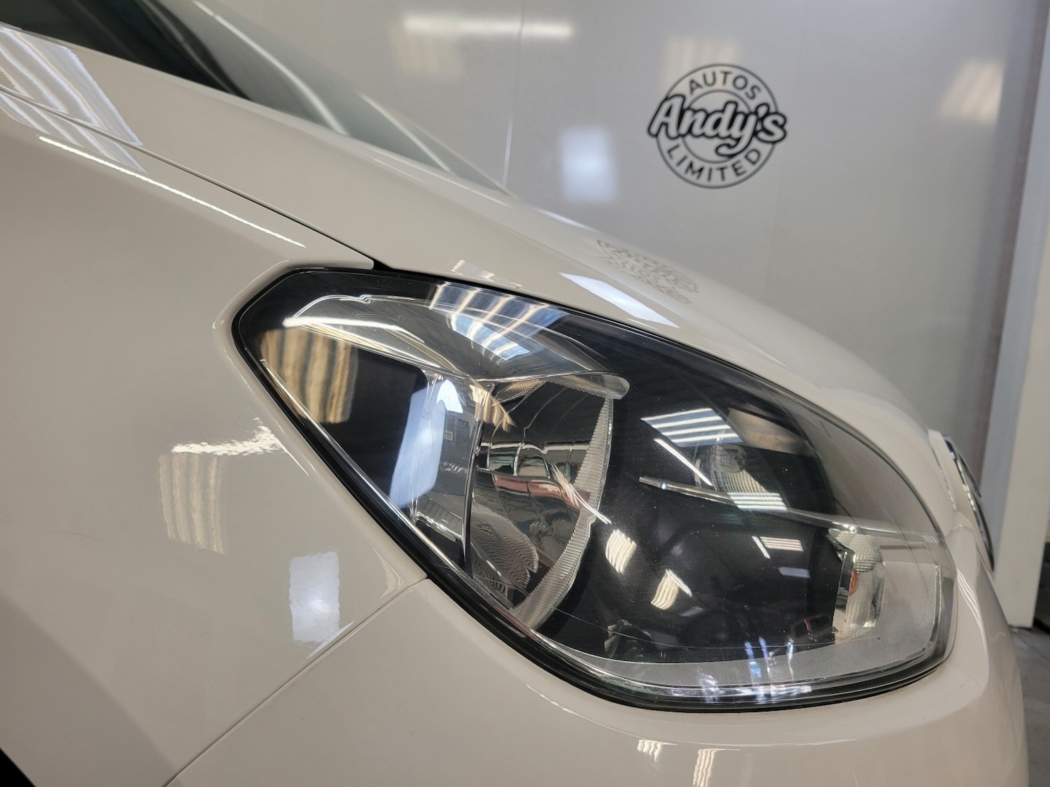 Used Volkswagen up! 2014 for sale - 76618626: Photo 37