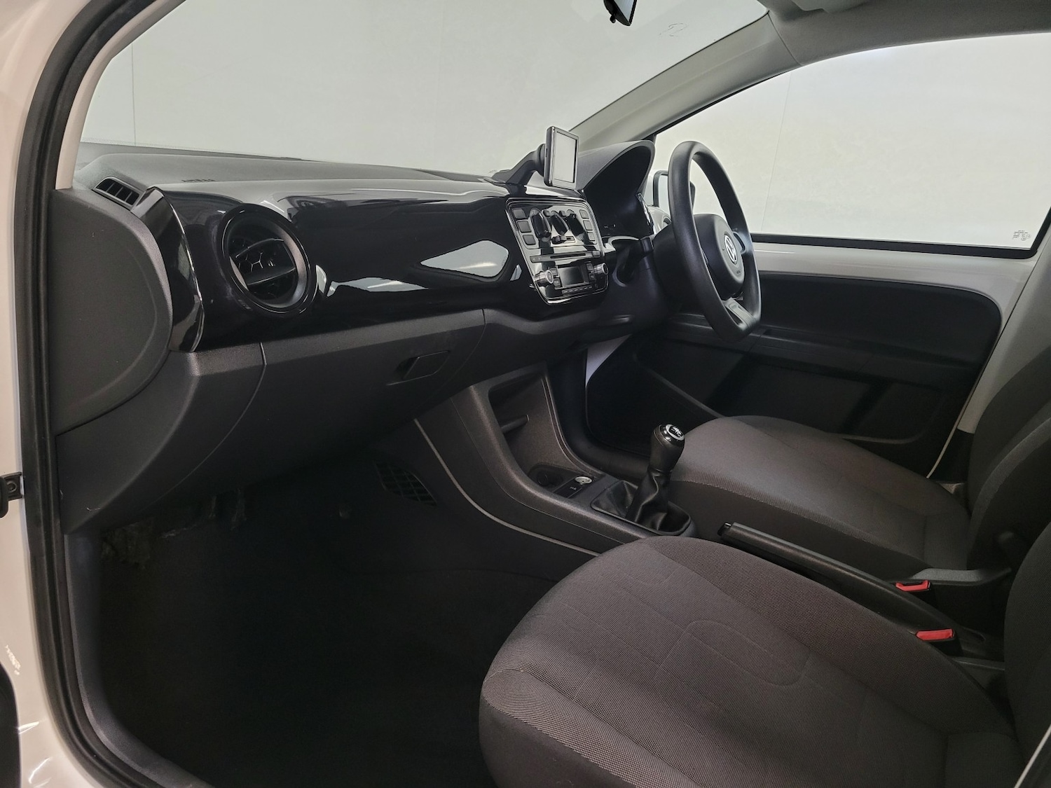 Used Volkswagen up! 2014 for sale - 76618626: Photo 47