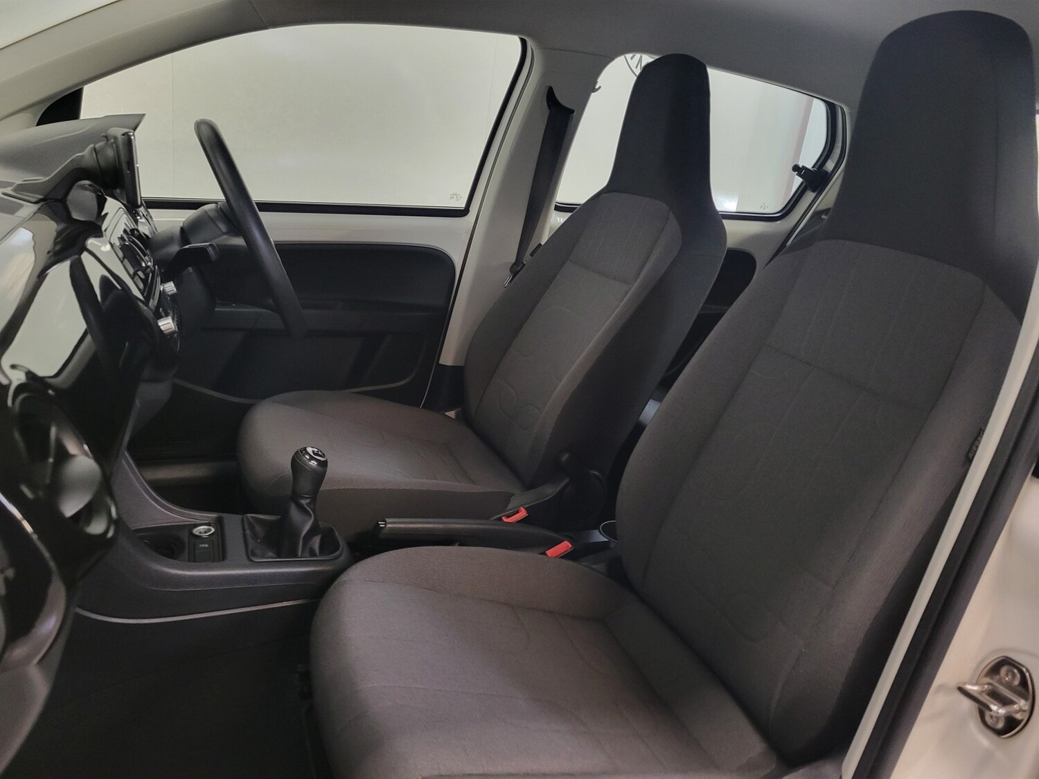 Used Volkswagen up! 2014 for sale - 76618626: Photo 48