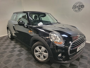 Used MINI Hatch 2018 for sale - 79593871: Photo