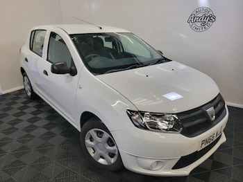 Used Dacia Sandero 2016 for sale - 76896886: Photo