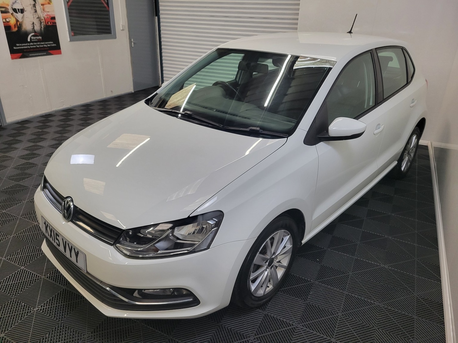 Used Volkswagen Polo 2015 for sale - 77350129: Photo 10