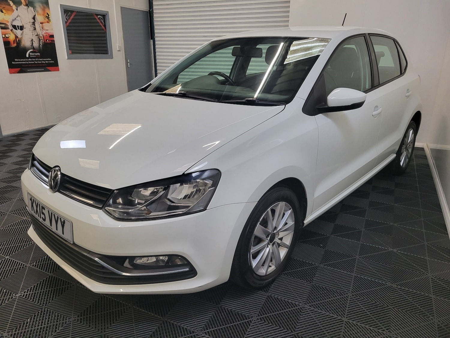 Used Volkswagen Polo 2015 for sale - 77350129: Photo 11