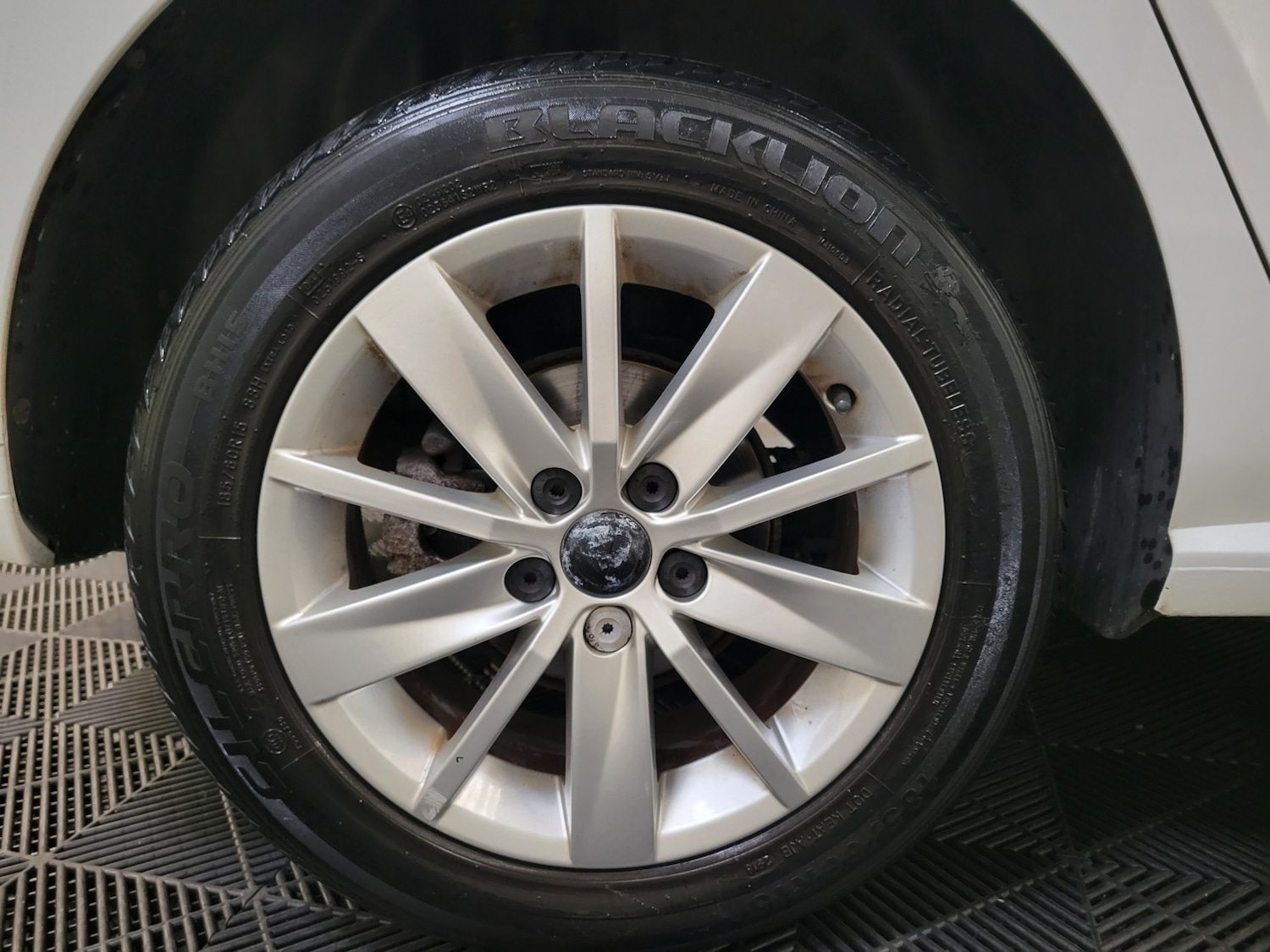 Used Volkswagen Polo 2015 for sale - 77350129: Photo 36