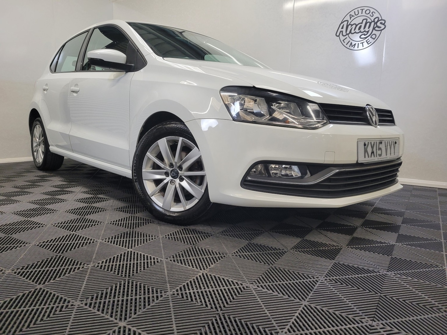 Used Volkswagen Polo 2015 for sale - 77350129: Photo 4