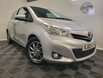 Used Toyota Yaris 2013 for sale - 78433850: Photo