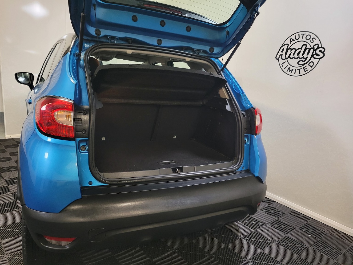 Used Renault Captur 2016 for sale - 77167812: Photo 35