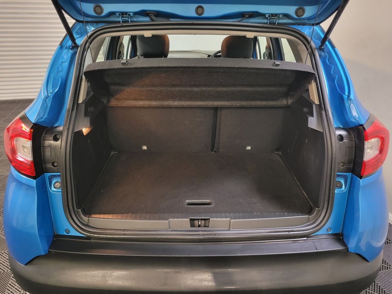 Used Renault Captur 2016 for sale - 77167812: Photo 36