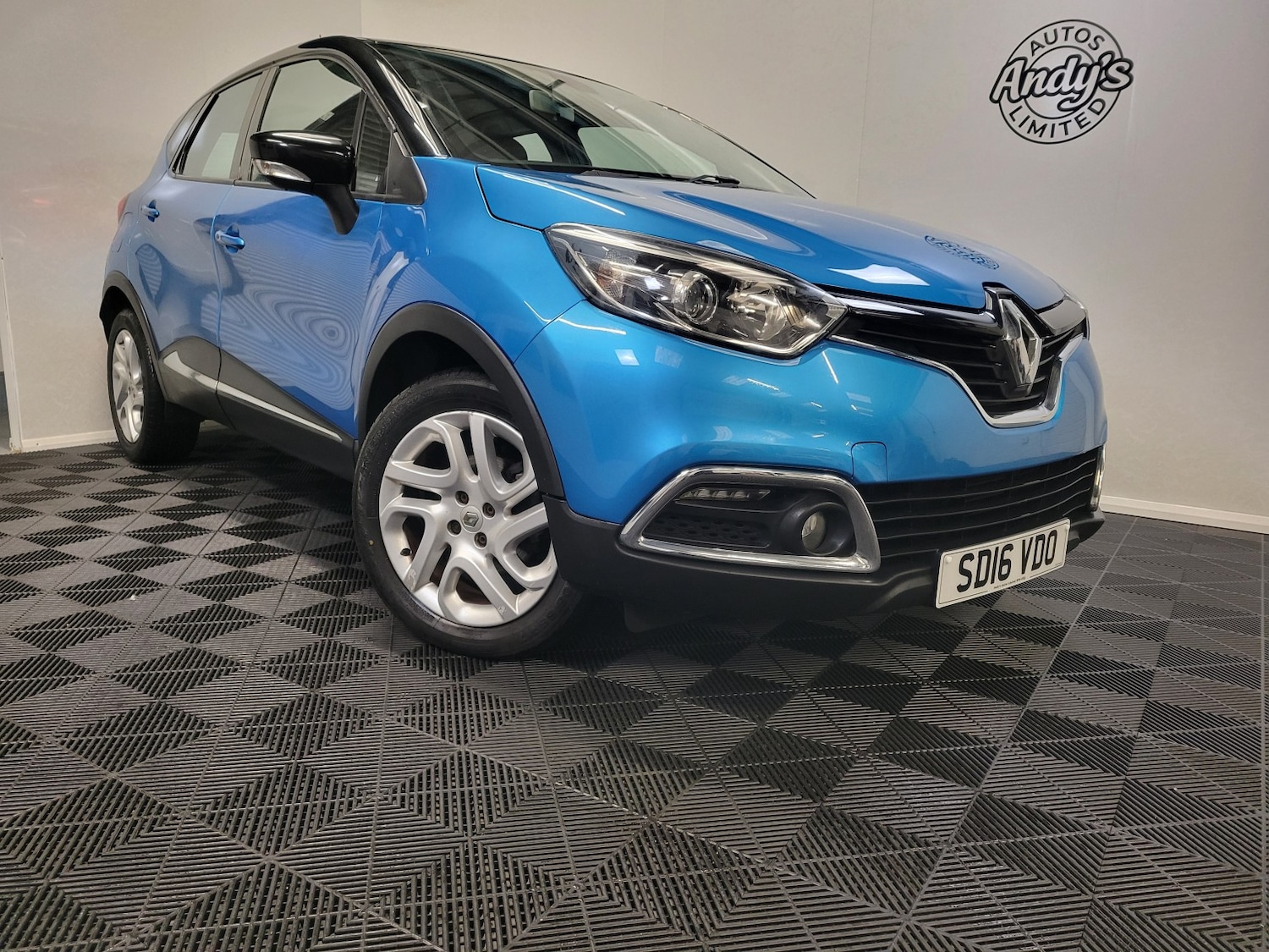 Used Renault Captur 2016 for sale - 77167812: Photo 4
