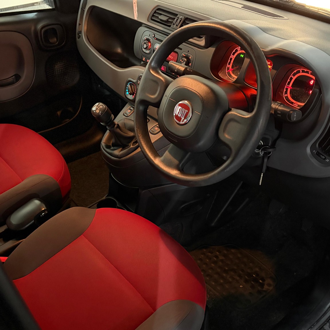 Used Fiat Panda 2012 for sale - 78090648: Photo 2