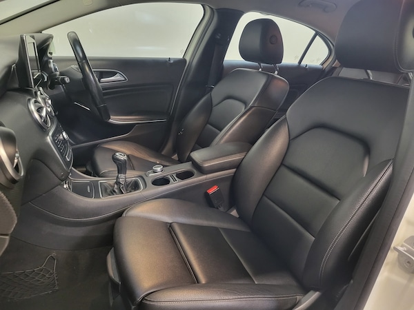 Used Mercedes-Benz A-Class 2015 for sale - 76246115: Photo 42