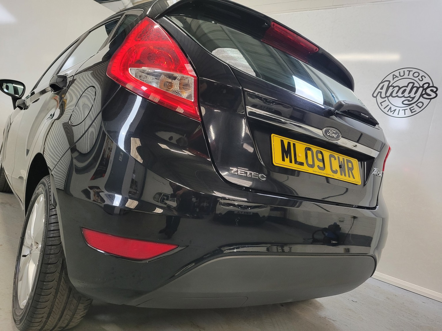 Used Ford Fiesta 2009 for sale - 76504695: Photo 26