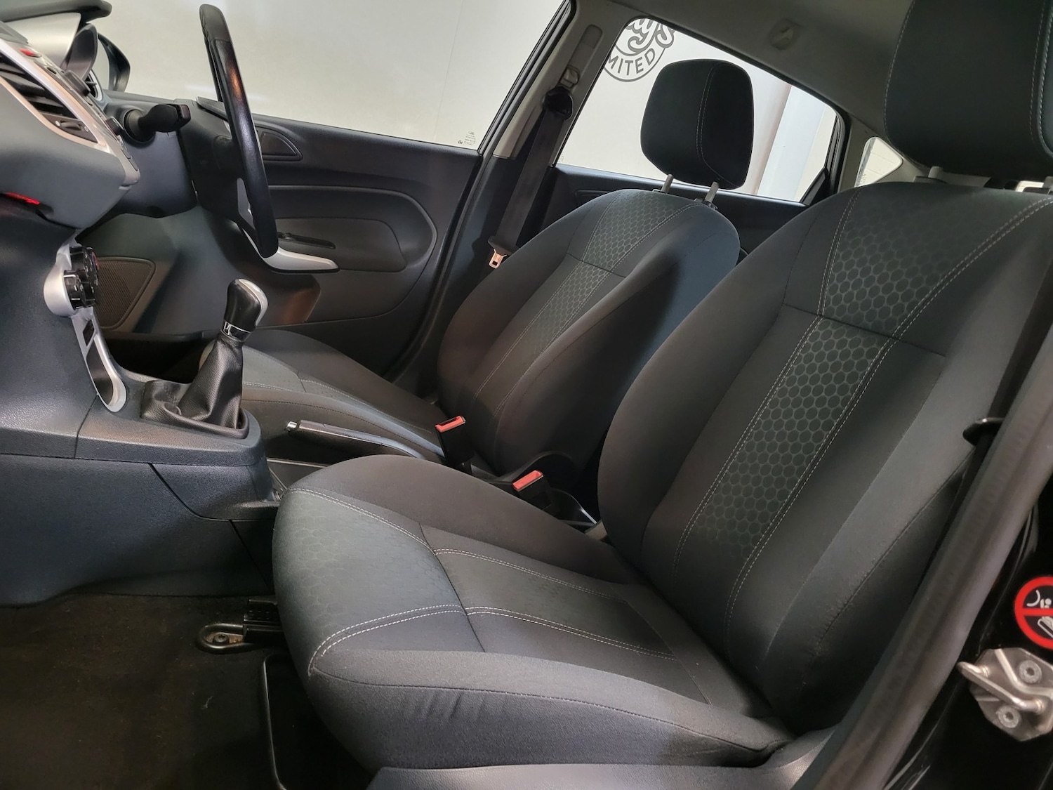 Used Ford Fiesta 2009 for sale - 76504695: Photo 40