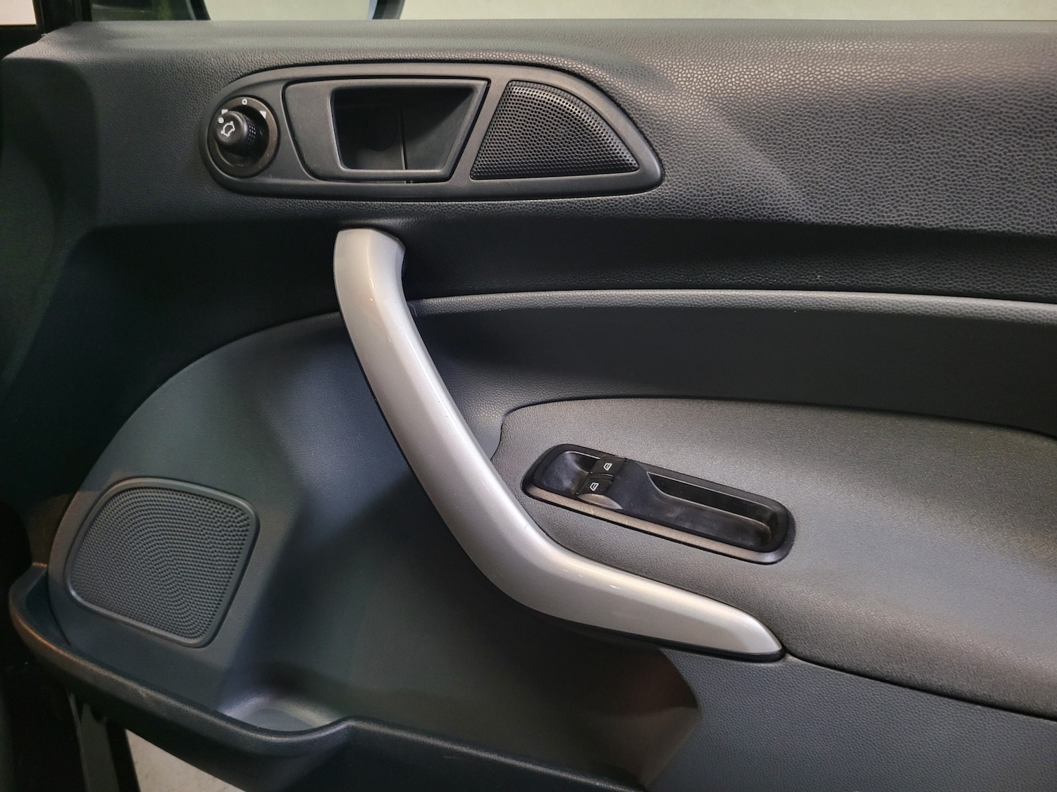 Used Ford Fiesta 2009 for sale - 76504695: Photo 44