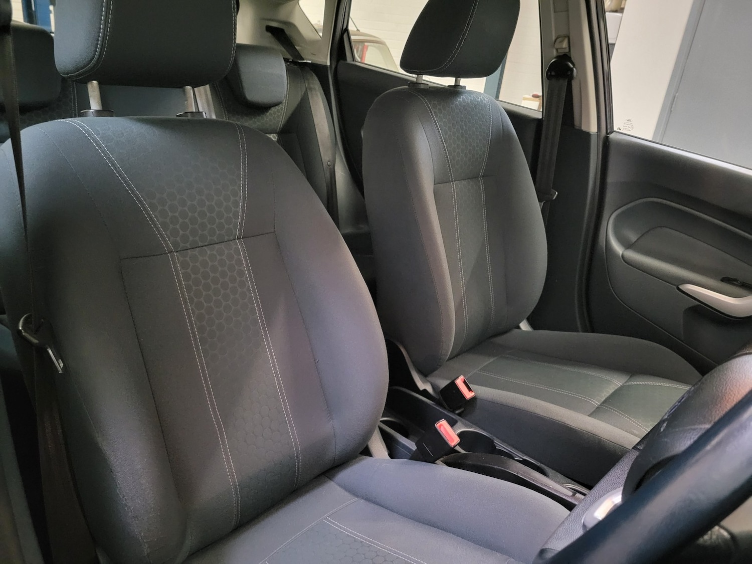 Used Ford Fiesta 2009 for sale - 76504695: Photo 49