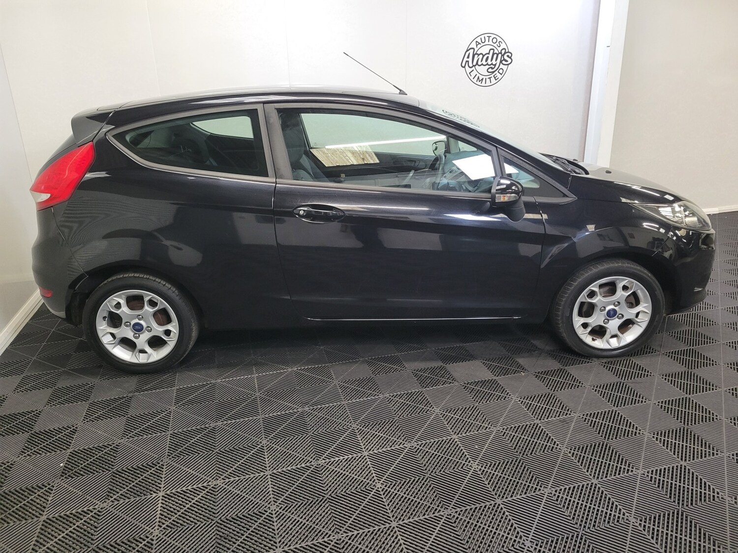 Used Ford Fiesta 2009 for sale - 77516096: Photo 12
