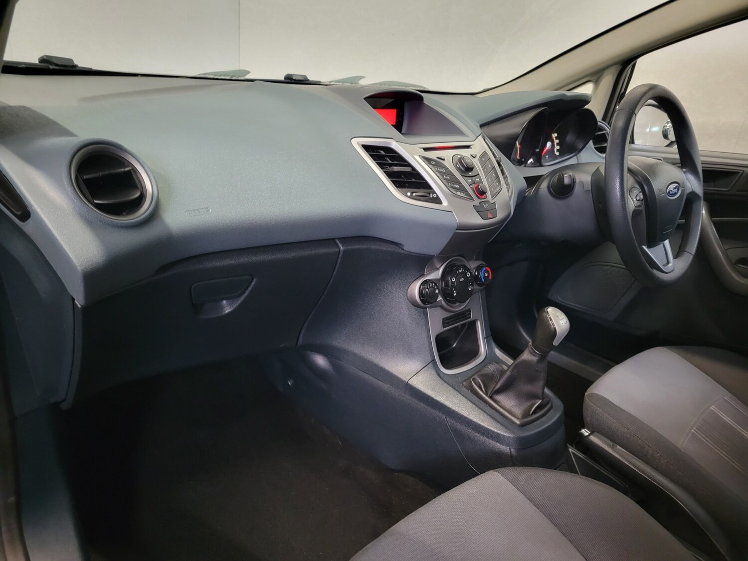 Used Ford Fiesta 2009 for sale - 77516096: Photo 40