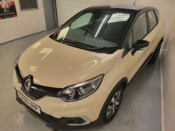 Used Renault Captur 2019 for sale - 74571510: Photo