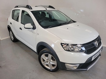 2014 - 0.9 Stepway Ambiance TCe 90 5-Door