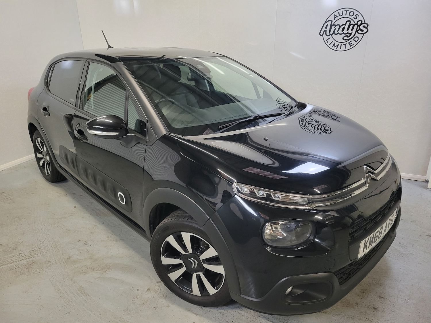 Used Citroen C3 2018 for sale - 76541576: Photo 2