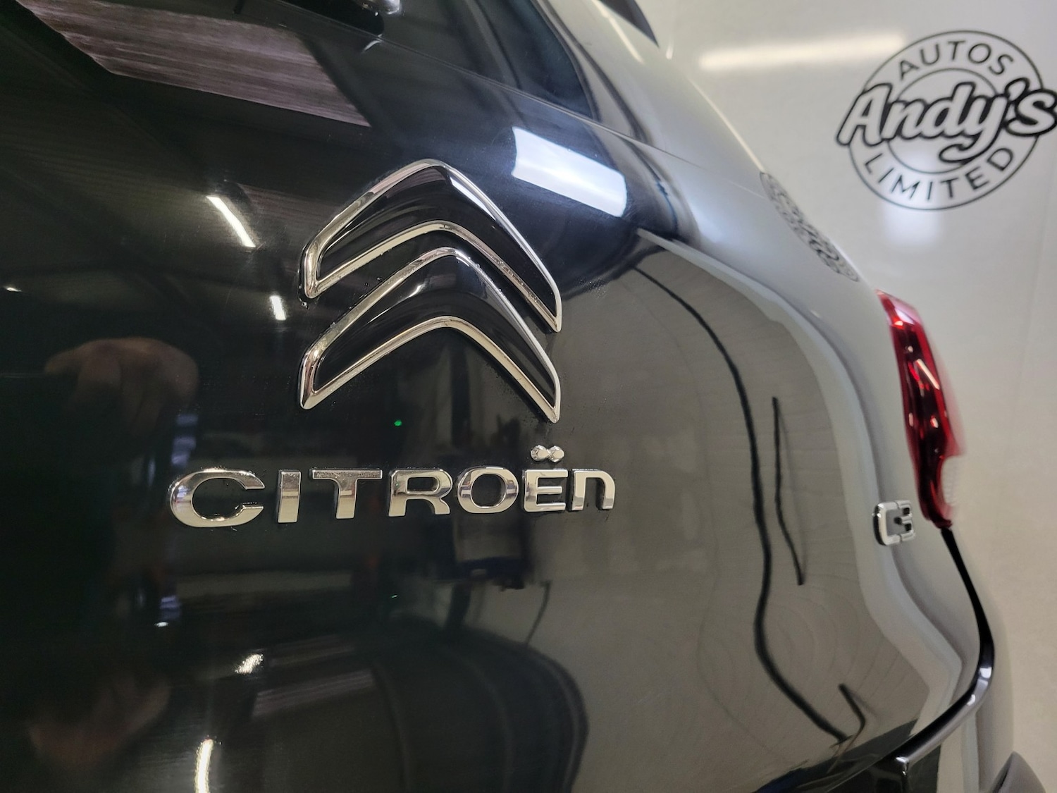 Used Citroen C3 2018 for sale - 76541576: Photo 20