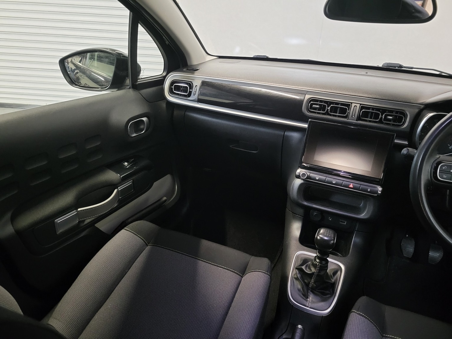 Used Citroen C3 2018 for sale - 76541576: Photo 36