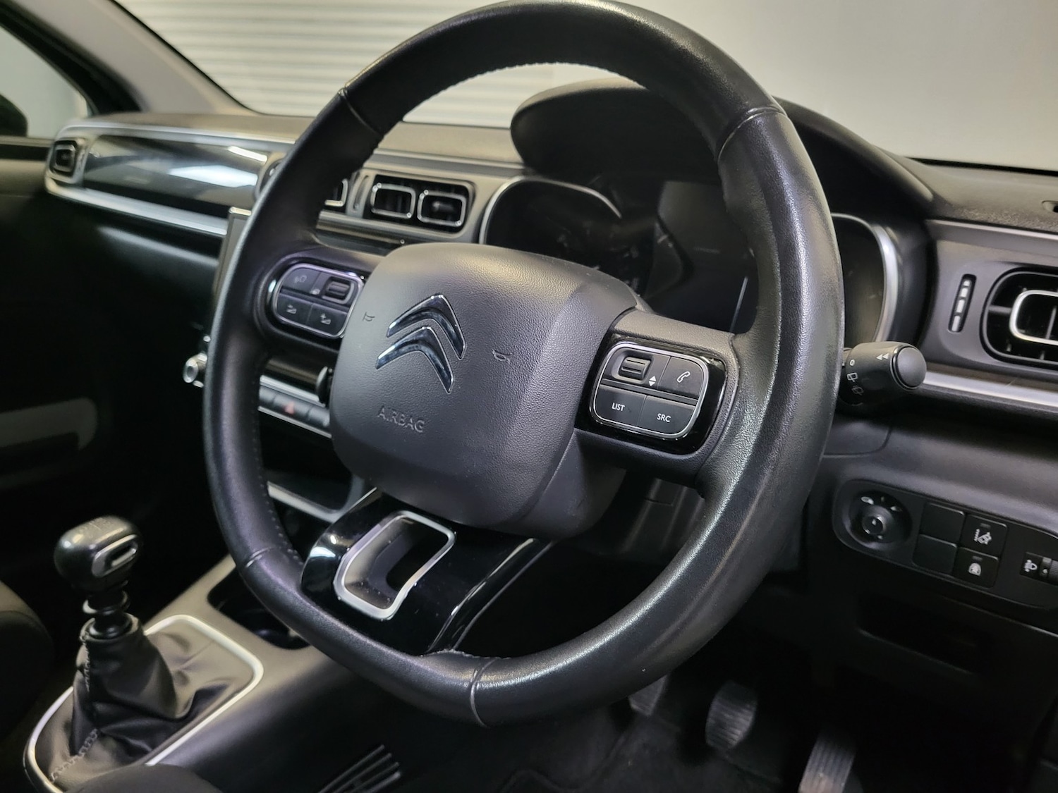 Used Citroen C3 2018 for sale - 76541576: Photo 46