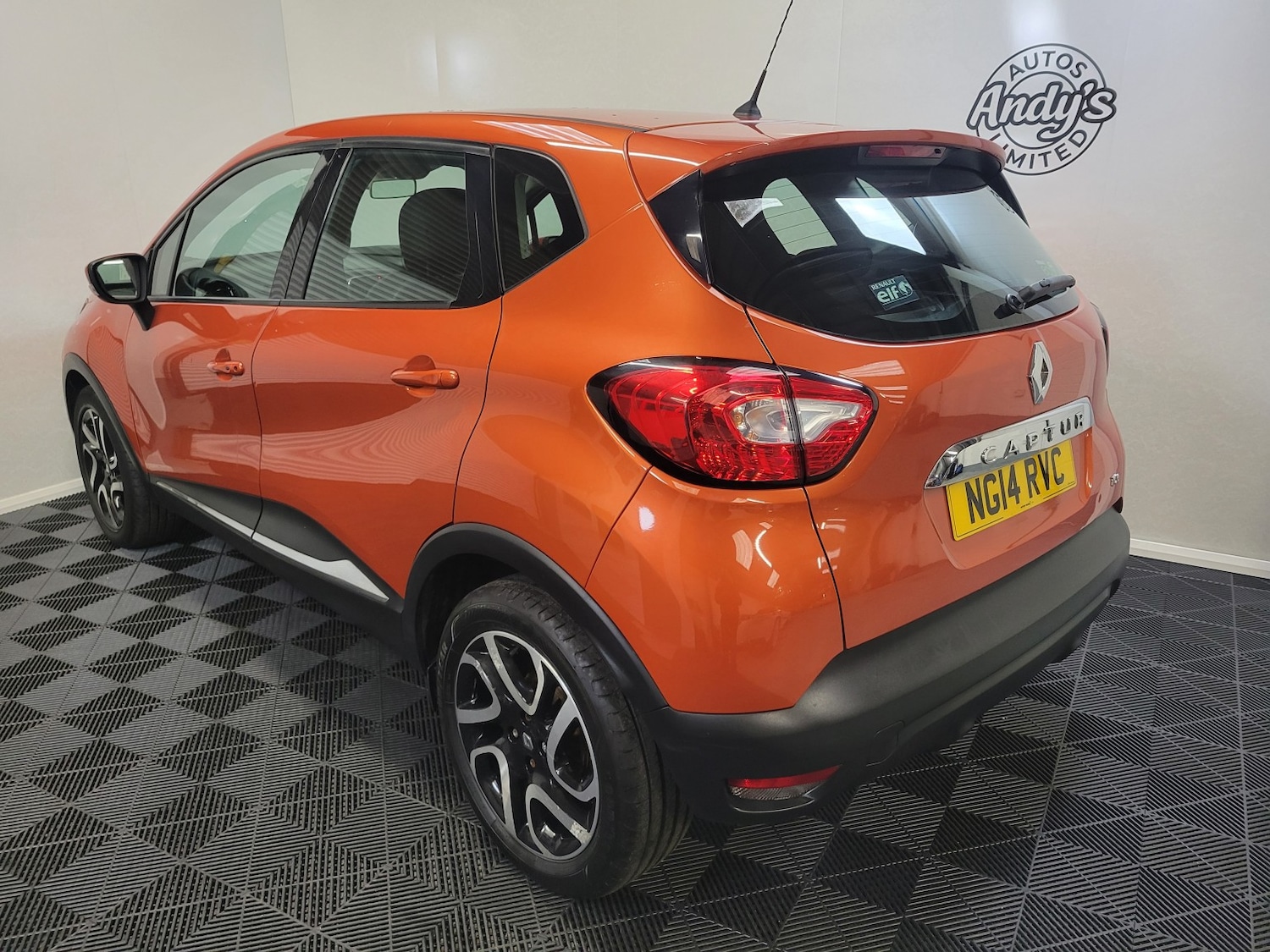 Used Renault Captur 2014 for sale - 77053699: Photo 18