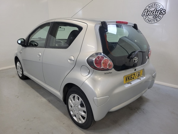 Used Toyota AYGO 2012 for sale - 76246083: Photo 17