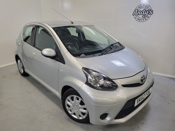 Used Toyota AYGO 2012 for sale - 76246083: Photo 1