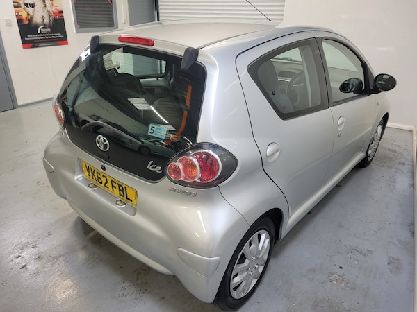 Used Toyota AYGO 2012 for sale - 76246083: Photo 21