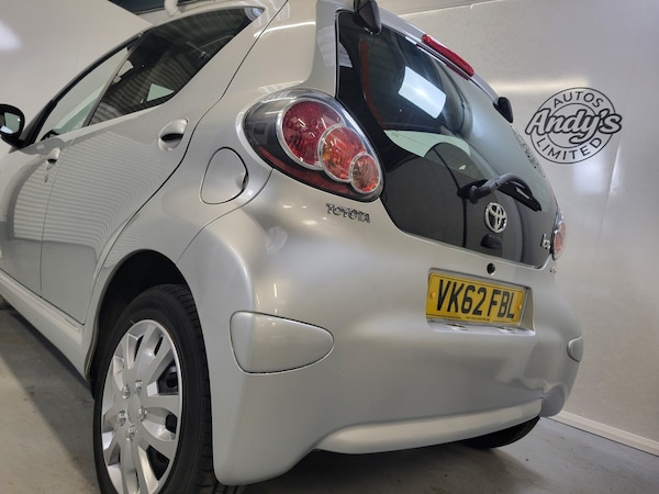 Used Toyota AYGO 2012 for sale - 76246083: Photo 25