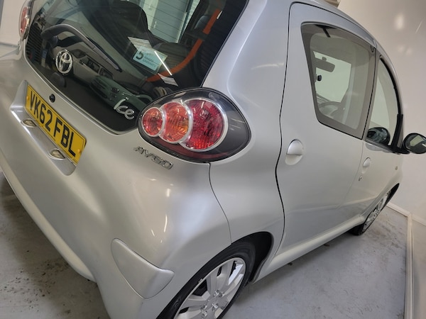 Used Toyota AYGO 2012 for sale - 76246083: Photo 27