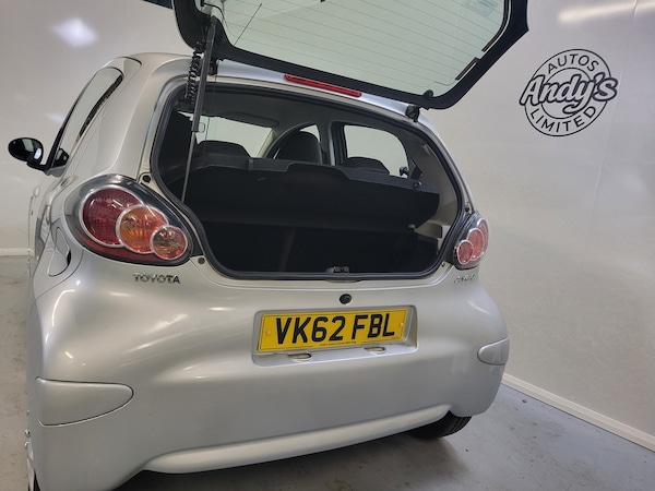 Used Toyota AYGO 2012 for sale - 76246083: Photo 28